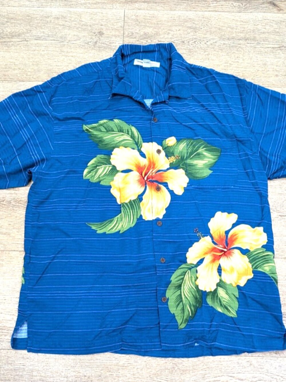 Tommy Bahama Silk Blend Floral Hawaiian Shirt XL